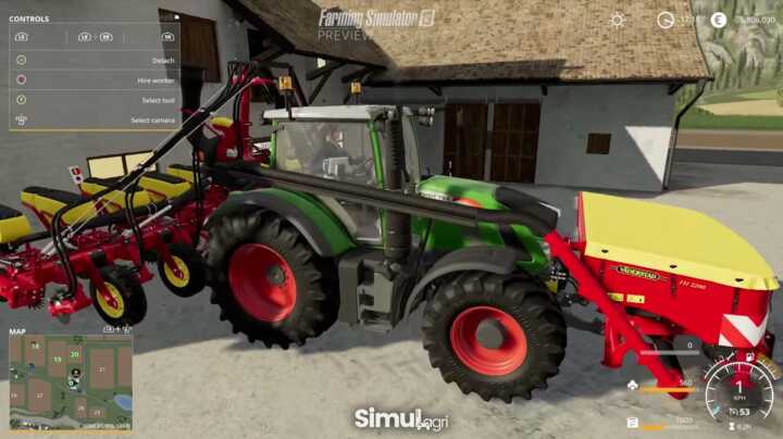 Enfin, la trémie frontale est raccordée avec le semoir à l'arrière de ce Fendt 724.