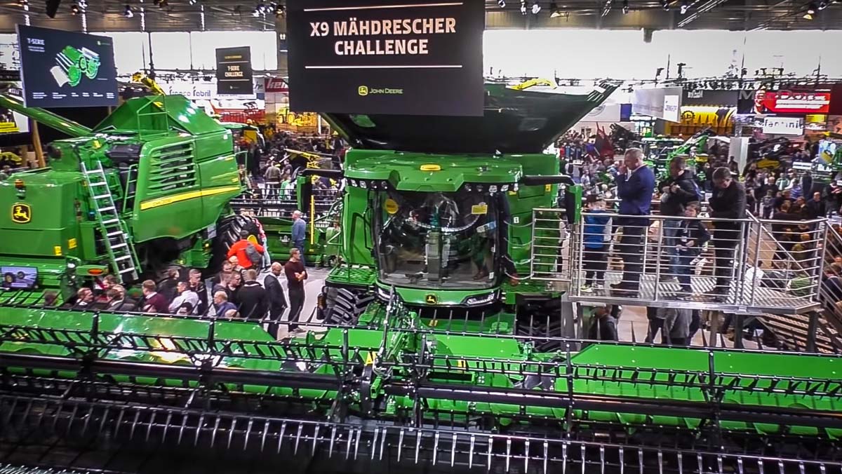 john deere series x9 harvester