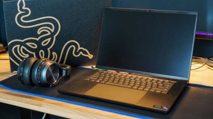 razer blade 16 universe simulation review 05